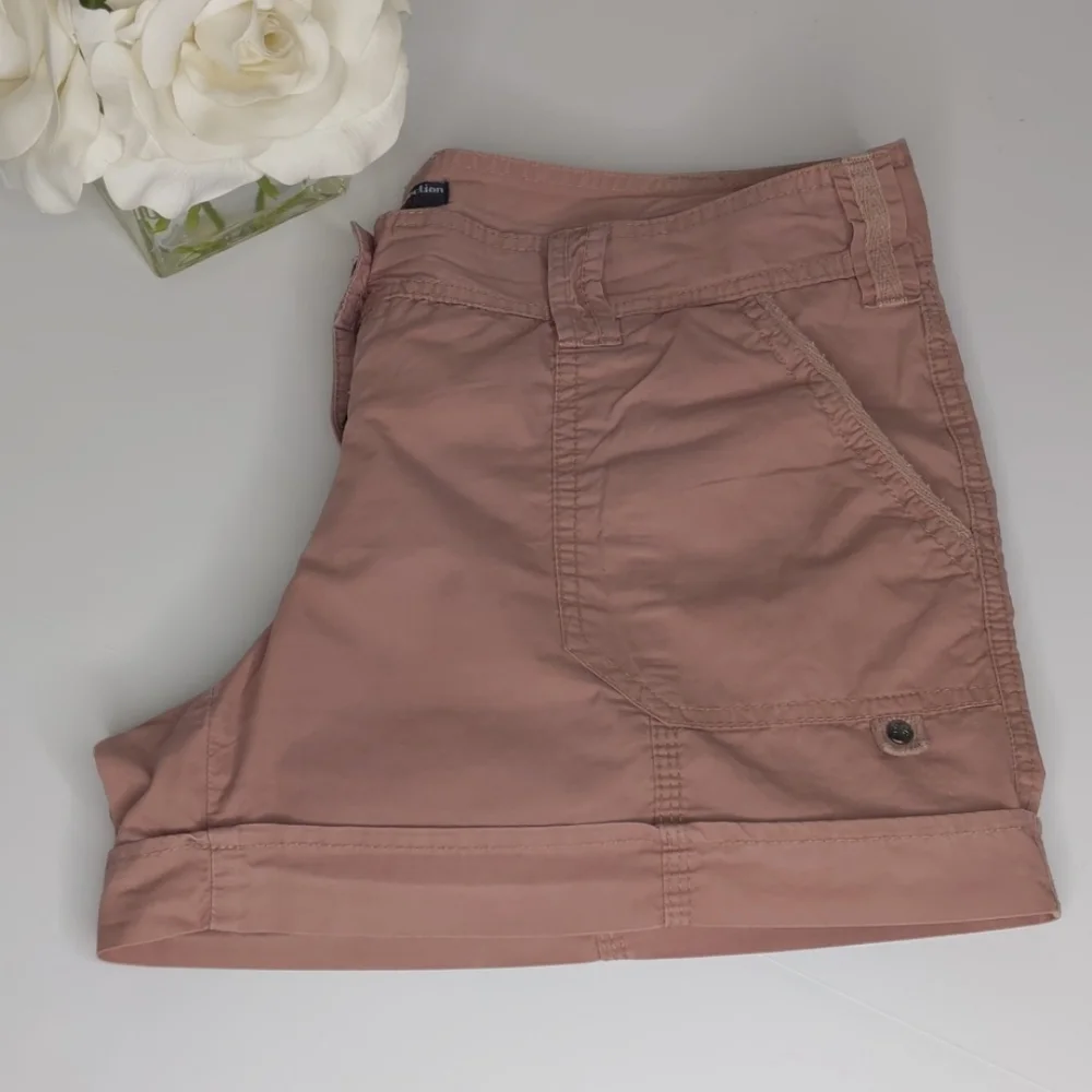 Dalia Collection Cargo shorts size 10